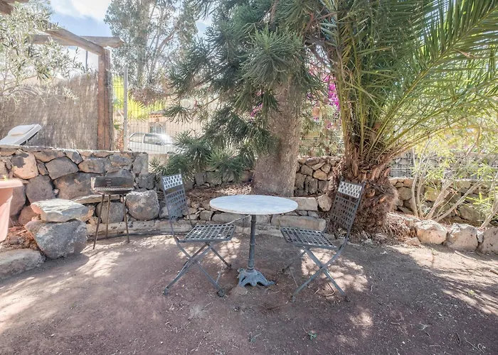 Апартаменты Flamboyan *