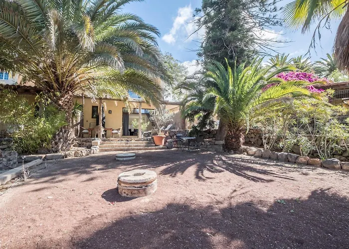 Flamboyan Апартаменты