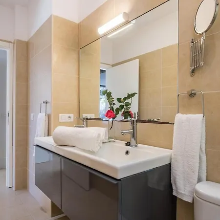 Flamboyan * Costa Adeje (Tenerife)